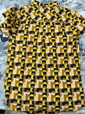 Retro Geometric Short Sleeve Button-Up Shirt in Mustard, Navy & Cream